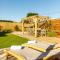 4BR Beach House sleeps 10 - 5 mins walk to the Sea - West Wittering