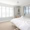 4BR Beach House sleeps 10 - 5 mins walk to the Sea - West Wittering