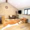 Dragonstone Lodge