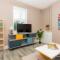 Renovated 3BR wgarden in Stratford, 1min to Train - London