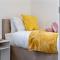 Last-Minute Specials l Modern House near City Center Sleeps 6 with Free Parking l By Zen Nights Short Lets & Serviced Accommodations - Leicester