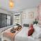 139 I Abbey House I Characterful & Peaceful 1BR House w Garden, Rooftop Balcony, Fully Equipped Kitchen and Dedicated Workspace