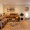Luxury and modern apartment in Porto Moniz center