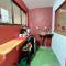 Hostal Nuevo Arenal downtown, private rooms with bathroom
