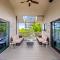 Beachfront,V Private, 360 Views, Sunsets, Hottub