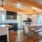 Rustic & Modern Chalet 32 Acre of Land