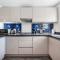 4 Bed, 3 Bath in Colchester - Business, Contractor and Leisure - Singles or Superkings - Disc0unts - Colchester