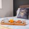 4 Bed, 3 Bath in Colchester - Business, Contractor and Leisure - Singles or Superkings - Disc0unts