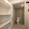 Hillside Villa 1- Walk To Town- AC- Free Parking