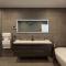 Lakehouse 4- Free Parking- Walk To Town- Air Con