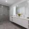 Luxury Retreat on Mudlo, 4 bedroom home with pool