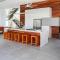 Oceanside 2 Bedroom Luxury Villa with Private Pool, 500ft from Long Bay Beach -V6 - 普罗维登西亚莱斯岛