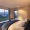 Villa Matau- Gas Fire- Lake Views- AC- BBQ - Queenstown