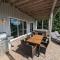 Candlewood Lake -Family Getaway, Lakefront 3775 sqft Home