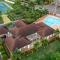 Draxhall Villa in Ochio Rios with King Bed and Ensuite near Dunns River Falls- 3 mins from Beach! - Mammee Bay