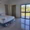 Large 4 bedroom villa with Pool in Sonaisali Nadi - Nadi
