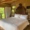 Romantic Cabin Treehouse in Hawaii Cloud Forest - كيلوا كونا