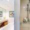 Luxury 4B Docklands Penthouse water city views