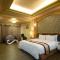 Summer House Motel