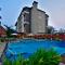 Citadines Arpora Nagoa Goa