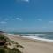 Beach Walk Southbourne SOBO Beach Sleeps 4 - 南布温