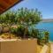 Marva Cliff Apartments