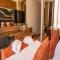Ekor Elegance Hotel