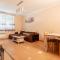 Lake View Apartment