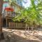 Huckleberry House - أرنولد