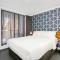 LuxLiving Sydney CBD 2 BEDs Luxury Modern Apartment