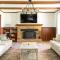 Best Hocking Hills Cabin with Hot tub sleeps 8 Red Brick Ranch