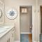 Three Bedroom Three Bath Home w Patio 1 block from beach - Newport Beach
