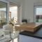 Villa Esquel - Beachfront, heated pool