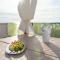 Villa Esquel - Beachfront, heated pool