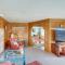 Charming Farmington Home about 16 Mi to Aztec Ruins!