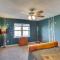 Charming Farmington Home about 16 Mi to Aztec Ruins!