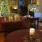 Antique1242 British Bed & Breakfast