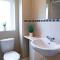 Entire 4 Bed Cosy Luxury Spacious house