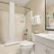 Scottish Fairway Inn