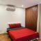 B786 Airport Apartment