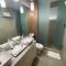 LUXURY CONDO BEACHFRONT AMARA