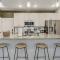 Spacious-King-SmartTVs-Kitchen-SelfEntry-Townhome - Pikeview