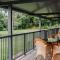 Valley Views Lodge- Country home in Port Douglas - Mowbray