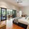 Bramston Beach - Premium Holiday House - Bramston Beach
