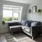 Stunning, Spacious & Cosy 2-Bedroom Southsea Apartment, with Great Paronamic Views, Free Parking Permit, Sleeps 4, SUMMER SPECIAL OFFER! - by Blue Puffin Stays