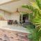Seaview Garden Apartment - by KohChangVillas
