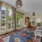 Munns Tower House