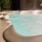 Villa Platon - Jaccuzi - JardinTerrassePétanque