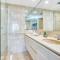 Retro Main Beach Hidden Gem with Waterfront Views