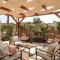Airis Boutique Hotel & Suites - For adults only